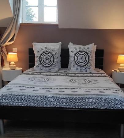 Le Petit Kerangoi Bed and Breakfast Pont-Aven Exteriör bild