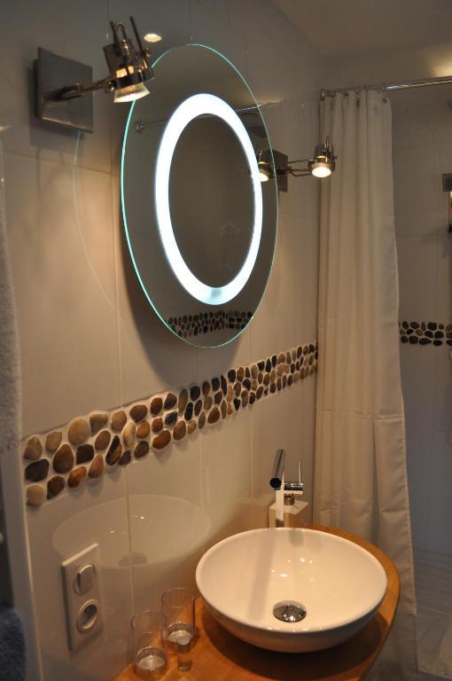 Le Petit Kerangoi Bed and Breakfast Pont-Aven Exteriör bild